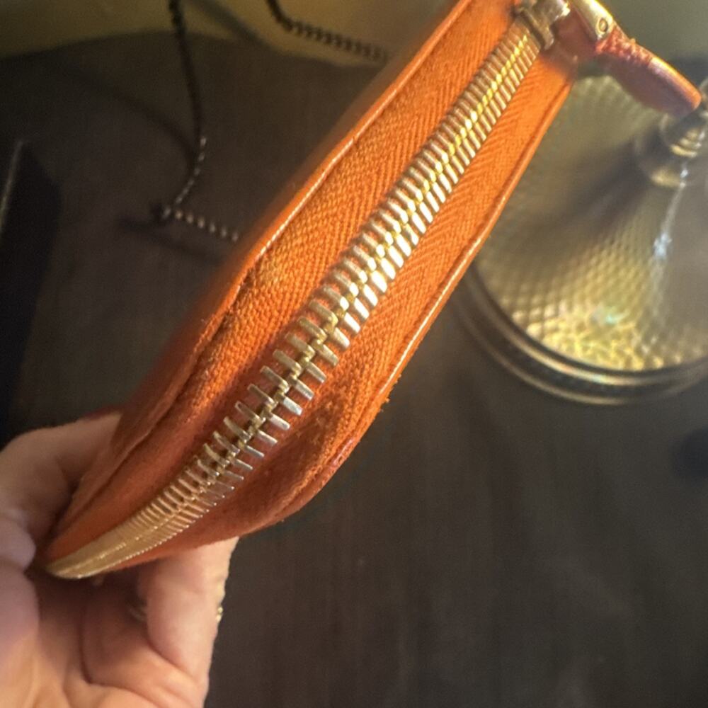 PRADA Soffiano Leather Zippy Wallet Papaya All Inclusive -box, Authenticity Card - Picture 9 of 14